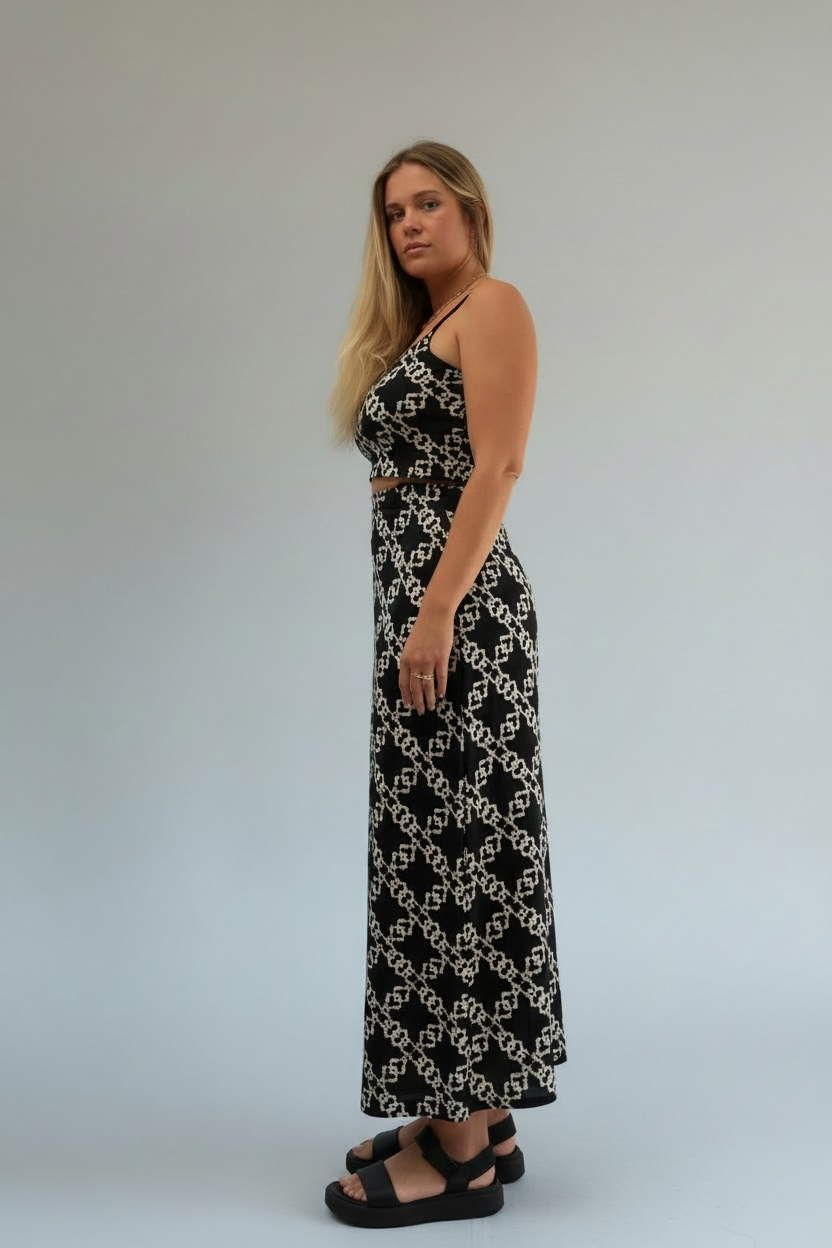 Link Up Skirt- with shorts - Image 2