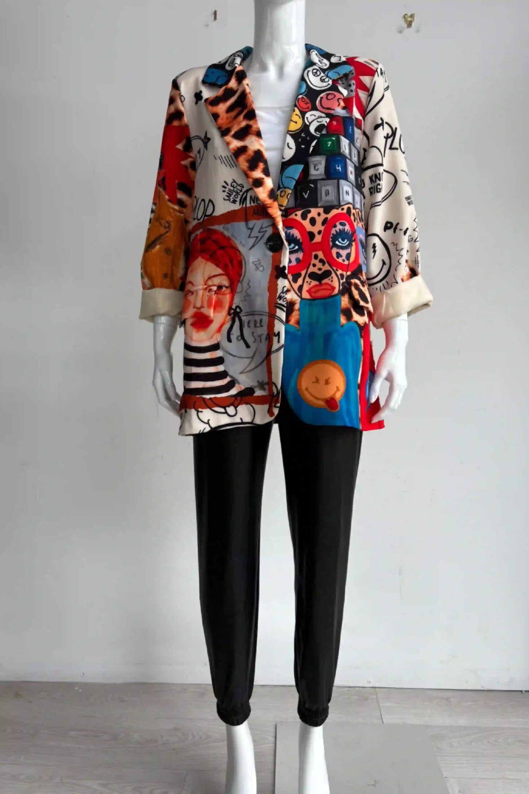 Zetaotto Quirky print Blazer - Image 15